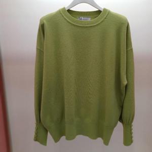 Latium HC06 봄느낌 색상예쁜 팔뚝 품 편한 부드럽고 깔끔한 라운드 무지 니트티 T2521sw02LG