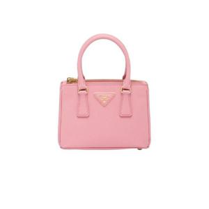 프라다 사피아노 레더 미니백 페탈 핑크 1BA906-NZV-F0442