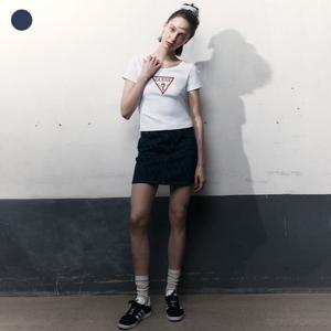 [게스]여성 데님 원워시 다이아 패턴 스커트 OP2D5955