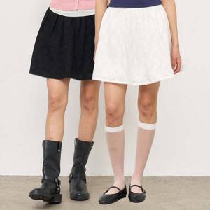 WOMAN 레이스 볼륨 자수 미니스커트 [2COL] / WBE2L13515