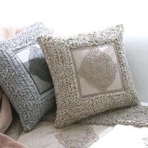 아트박스/러그랜드 로맨틱레이스 극세사 쿠션 (솜포함)  - 2colo