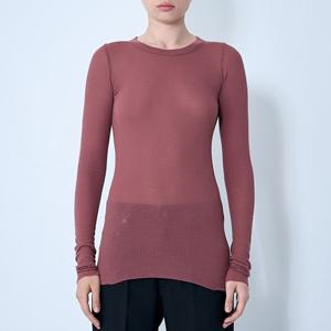 25 FW 릭오웬스 핏티드 리브 크루넥 비스코스 실크 블랜드 탑 레드 RP02E4202 RC 13