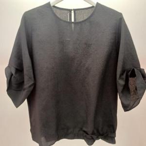 Latium HC06 국내생산 블라우스 느낌 구김없는 5부반팔 라운드 깔끔한 티블라우스 T2552bl01B1