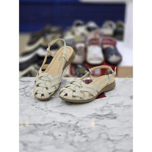 허시파피 세이브존05 여성 경량3Cm통굽 천연염소가죽 슬링백샌들 FJSFQ027