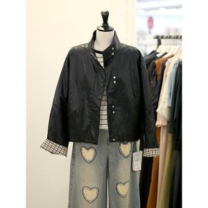 메종블랑쉬 세이브존03 체크 배색 하이넥 페이크 레더 자켓 AGM253JJK902A