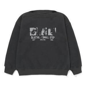 [블루테일]차콜그레이 와이드넥 맨투맨AZG4TS03CG