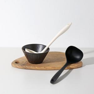 모노실리콘 빅 조리도구 국자(2color)