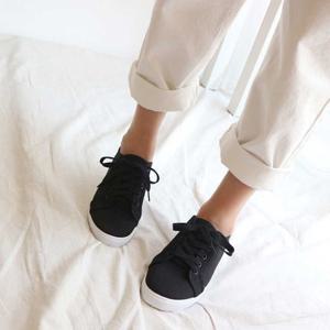 예쁜 블랙 운동화 여자 스니커즈 학생 발편한 슬립온