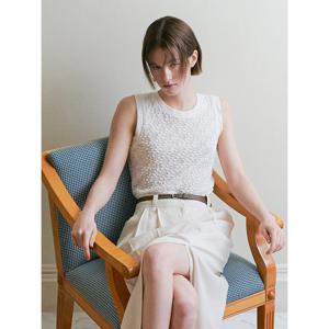 [올리브데올리브]플라워 레이스 크롭 슬리브리스 블라우스 (OW4MB410)