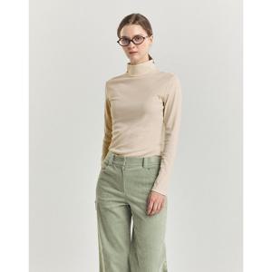 헤지스 여성 24FW 터틀넥 긴팔 티셔츠 라이트베이지 HSTS4DC92I1
