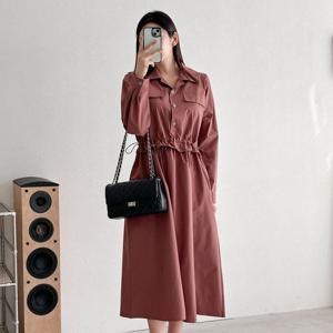 샵앤) 카라넥 밴딩 단추 플레어 롱 원피스 CAT-WDR-3831-베이지