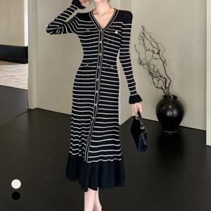 [클라셰]클라셰 스트라이프슬림롱원피스_B4M2165