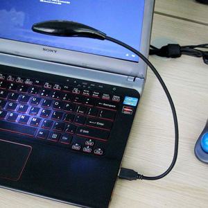 USB라이트 USB LED 라이트 독서등(3구) 휴대용