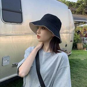 남녀공용 넓은 챙 양면모자 배색 버킷햇 끈조절 벙거