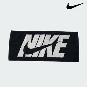 나이키 자카드 그래픽 미디엄 스포츠 타올 IF0600-010