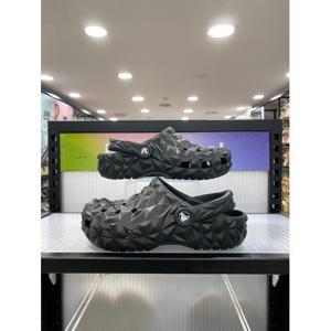 [크록스 슈즈]클래식 지오메트릭 클로그 209563-001 블랙