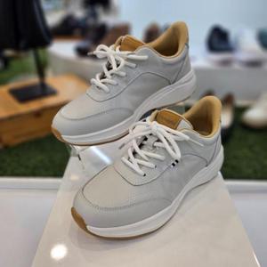 허시파피 세이브존07 여성 5CM 노터치 컴포트 캐주얼 스니커즈 3FR467