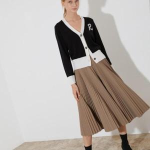 올리비아로렌 HC04 배색숏가디건 VOCBC3S1361