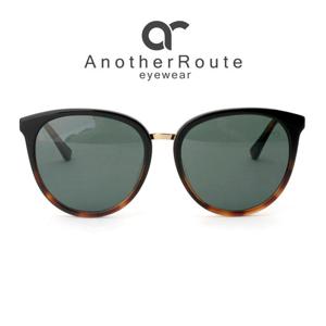[룩플러스]어나더루트 선글라스 MARION C3 오버핏 미러 뿔테