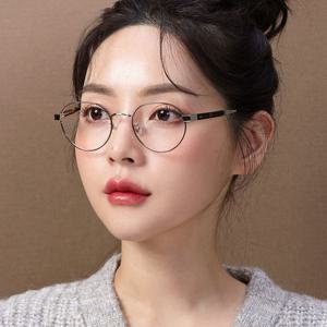 [룩플러스]어나더루트 퓨어 티타늄 안경테 IP도금 NEAL C3