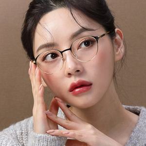 [룩플러스]어나더루트 퓨어 티타늄 안경테 IP도금 EZRA C1