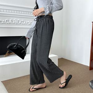 욘데 스트라이프 쿨 찰랑 통바지 USD-240413