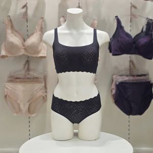 [트라이엄프] 블리스 런닝형 피티니스 브라렛 팬티세트 SLES88R399 04