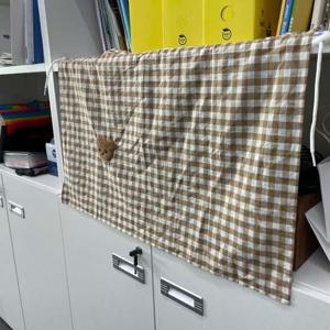 차량용햇빛가리개 차량용 흡착식 감성 햇빛가리개 커튼 브라운