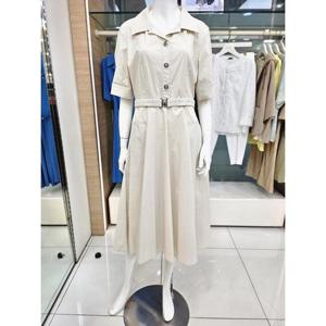 더아이잗 세이브존04 슬릿 칼라 메탈 버튼 원피스 IN6A0OP23