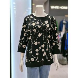 화이트호스 세이브존05 꽃나염 7부 소매 블라우스 A251205