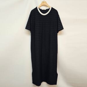 샵앤) 국산 여성 배색라운드 스모크 가로주름 롱원피스 LL-WDR-4673-블랙