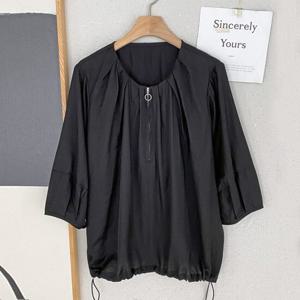 샵앤) 여성 노카라 반집업 밑단스트링 여름 반팔 셔링 블라우스 BONG-WBL-4644-블랙