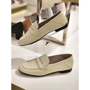 [미소페]여성 심플 베스트 페니 로퍼 3CM 112119004 아이보리_DJ