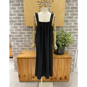 [레코브] 뷔스티에스퀘어넥원피스 LK61D9OP563X