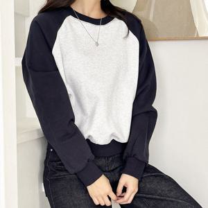 샵앤) 국산 여성 라운드 배색 나그랑 세미크롭 긴팔 맨투맨 LL-WSH-4841-블랙