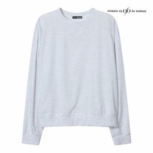 [나인식스뉴욕] 스튜디오 라벨링 슬릿 맨투맨 티셔츠 (NP9TS013M0)