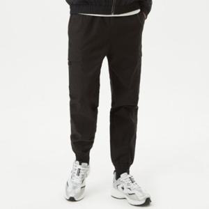 르꼬끄 [택가 139,000]공용 레귤러핏 면스판 조거 팬츠 QO323CPT94_BLK