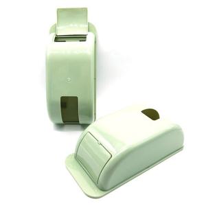 부착식 비닐봉투보관함 연녹색 비닐봉지걸이 주방소품 정리보관함 비닐정리함 봉투보관