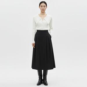 샵앤) 여성 뒷밴딩 핀턱 플레어 데일리 플리츠 롱스커트 NTT-WSK-20807-블랙