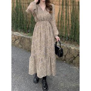 [클라셰]클라셰 플라워어텀프릴원피스_B5F0241