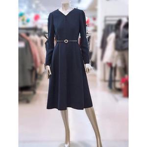 미니멈 세이브존03 미니멈 콩버튼 플레어 원피스 AWMXDGWO0120A