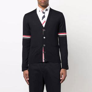 톰브라운 삼선 남성 가디건  MKC410A-Y1014-415