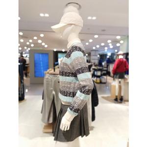 [파리게이츠] 25FW겨울 여성 로고 레터링 방풍 니트 (521E4SR304)