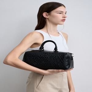 네오미오 토트 M