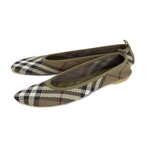 버버리 체크 발레리나 여성 플랫슈즈 8101054