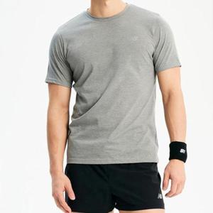 뉴발란스 M ESS 퍼포먼스 반팔티 BB NBNEE2P211 15 19 41