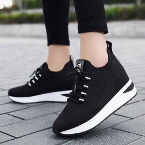 여성 운동화 3컬러 6cm 키높이 니트 삭스 스니커즈(재고특가) (WB3674D)