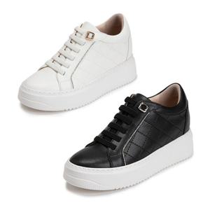 에스콰이아 여성 조이 퀼팅 스니커즈 ESHZ994_995 (정상가 176,000원)