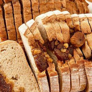 갤러리아_100% 통밀로 구운 비건빵 무화과호두 통밀빵 600g 2봉