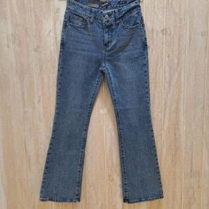 [버커루]여성 부츠컷 L톤 데님팬츠 청바지(B235Z0752P92)_BP